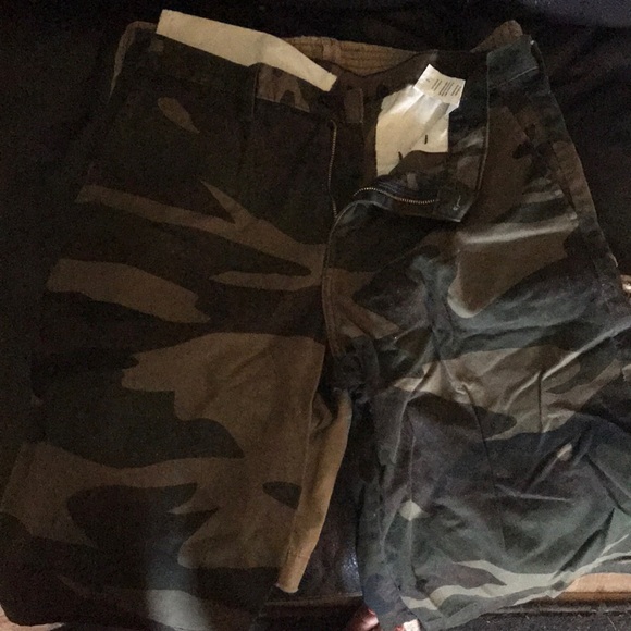 Men’s 32 - Picture 2 of 4